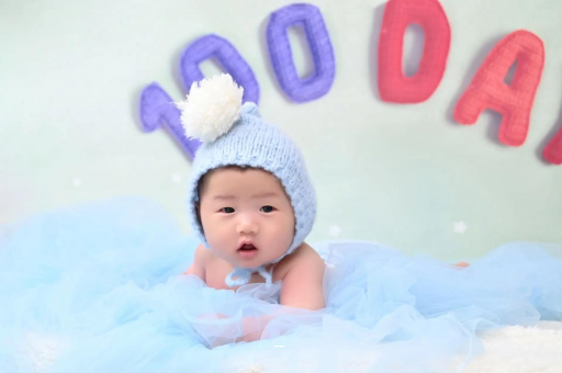 林芝怀孕初期肚子胀放屁